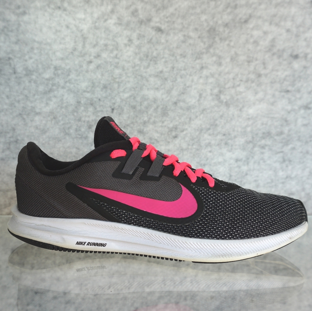Nike - downshifter running sneakers